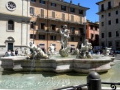V-La-fontaine-de-Neptune.jpg