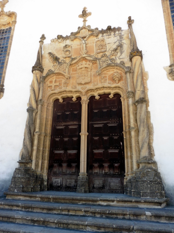 La porte de la chapelle Saint Michel