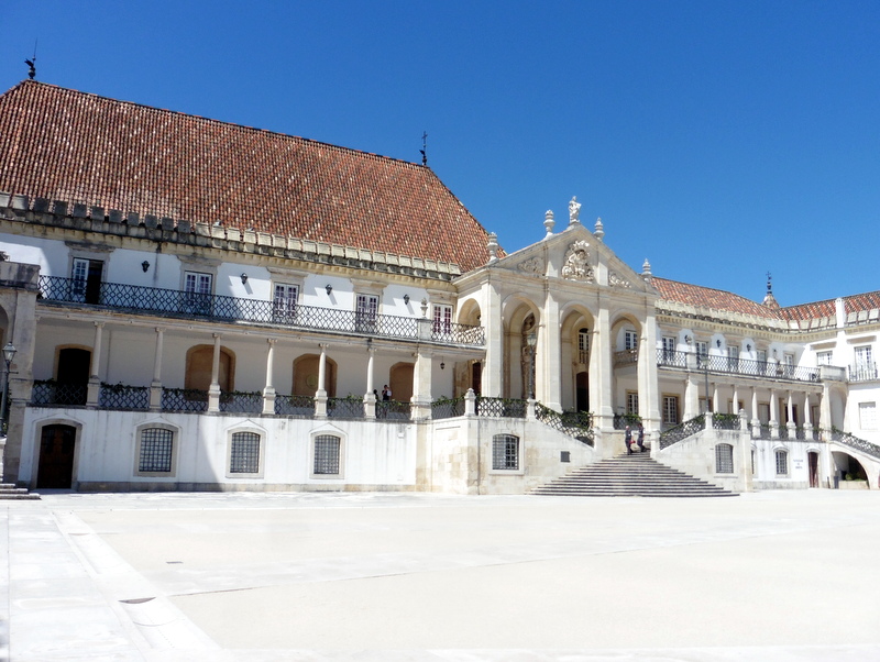 Le palais des Ecoles