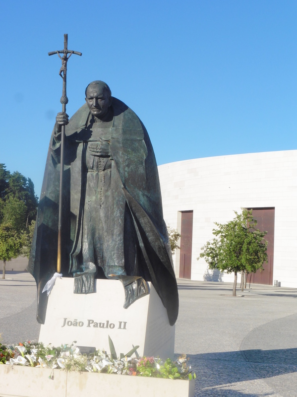 Statue de Jean-Paul II