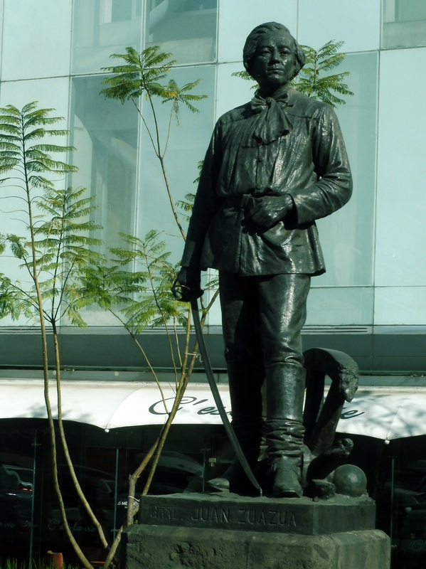Statue du général Zuazua