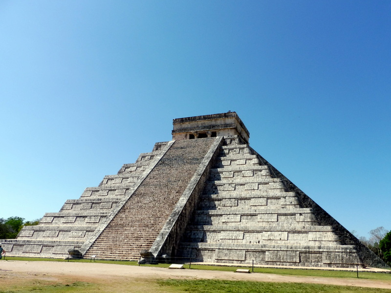 La pyramide de Kukulcan-La face nord