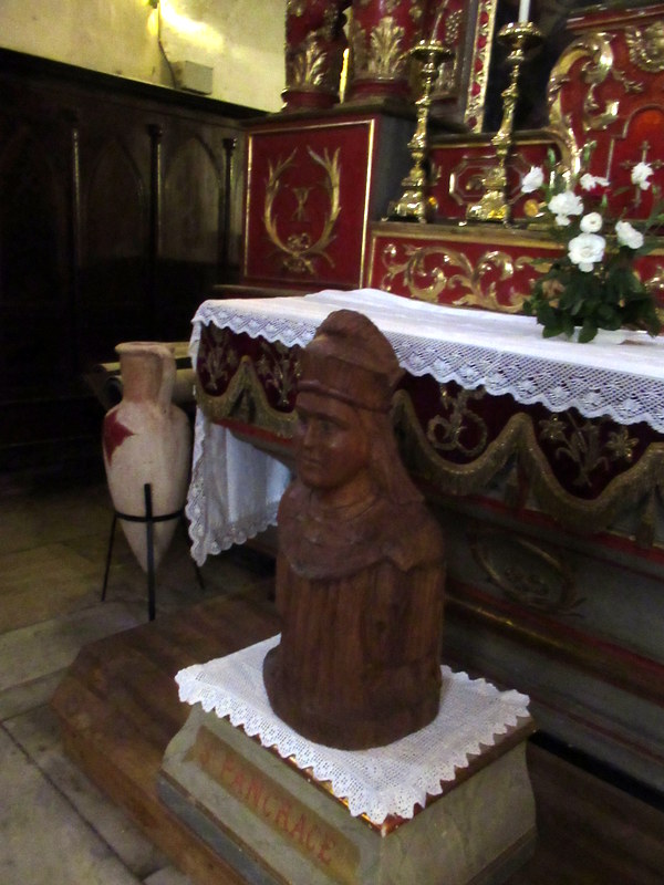 Aups, église Saint-Pancrace, buste de saint Pancrace
