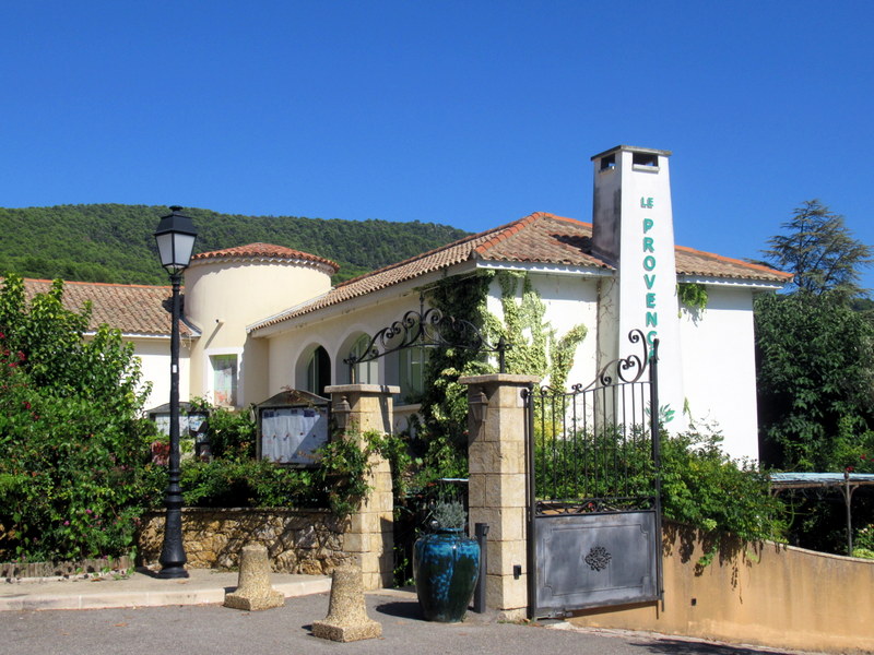 Aups, restaurant Le Provençal