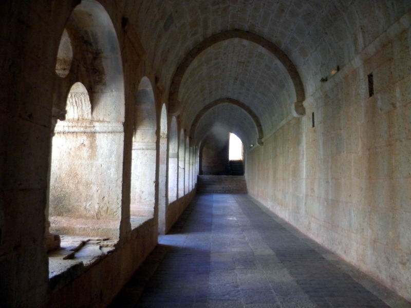 Abbaye du Thoronet, cloître