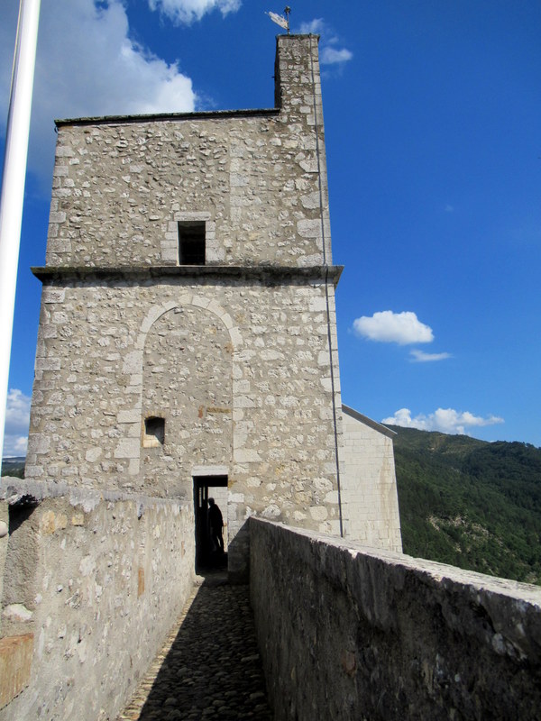 Sisteron, la citadelle, le chemin de ronde