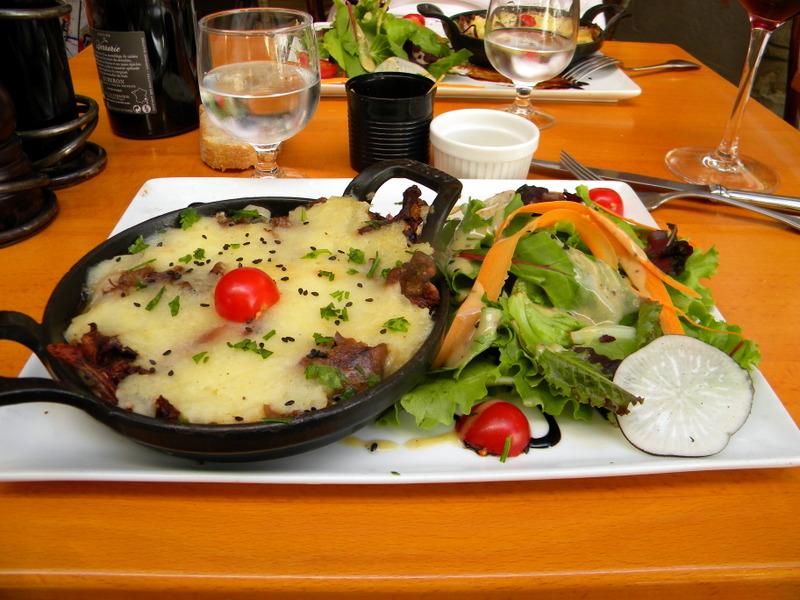 Marché de Forcalquier, parmentier de canard