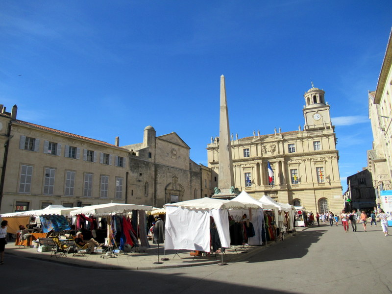 Arles, place de l'Hôtel de Ville