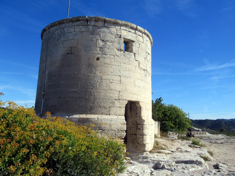 Les Baux de Provence, moulin banal