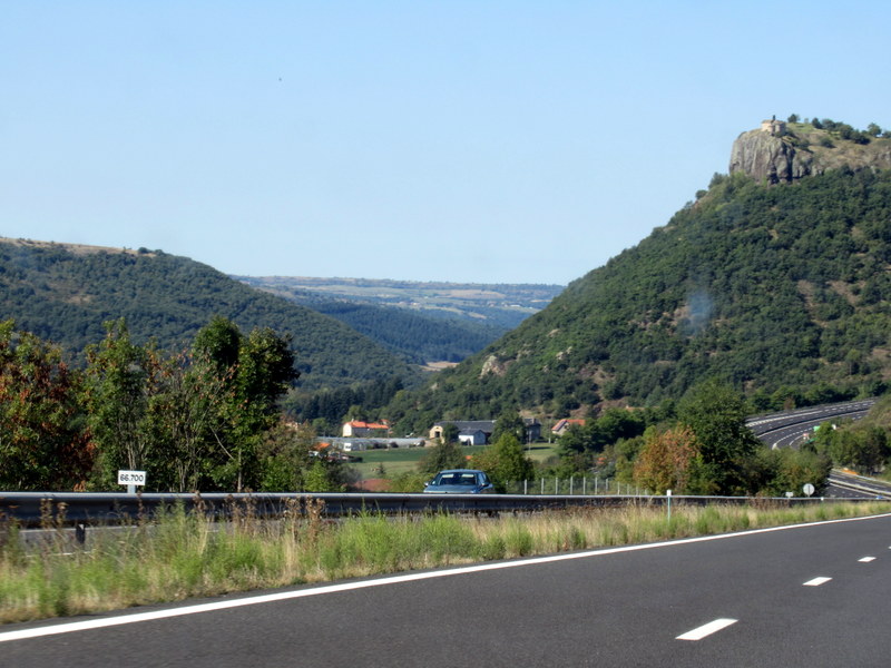 L'autoroute après l'auberge du Col