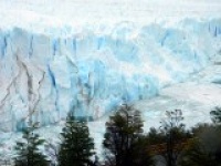 Le-glacier-vu-des-passerelles.jpg